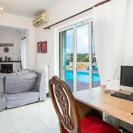 Ekaterini Vip Villa