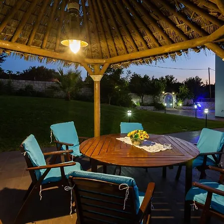 Ekaterini Vip Villa